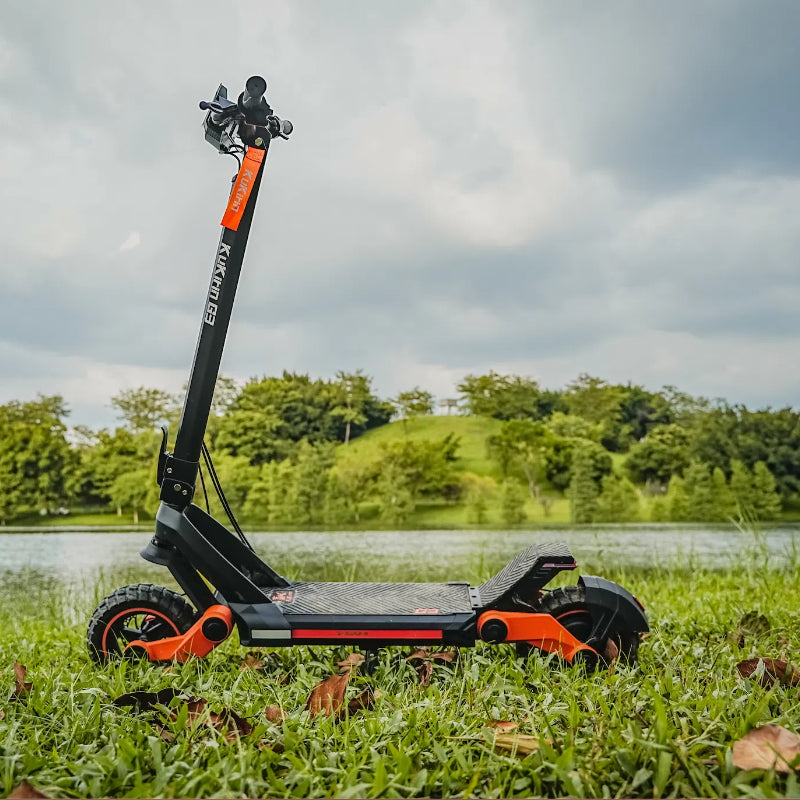 Smooth Navigation: 1200W motor ensures powerful and smooth navigation on any surface.