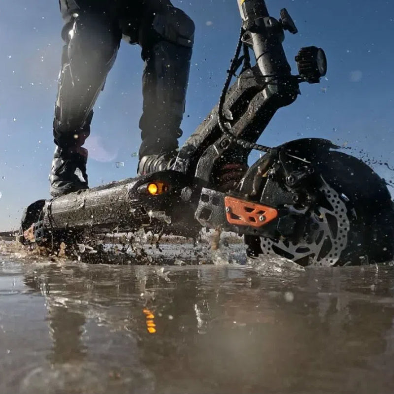 Top Speed Performance: Reach up to 60 km/h with powerful dual 1000W motors.